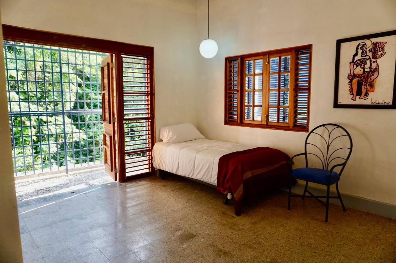 Gordon Town Kotch Hostel Kingston Bagian luar foto